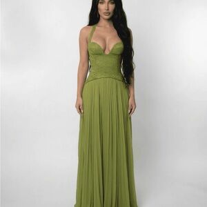 Elegant Green Halter Maxi Dress
